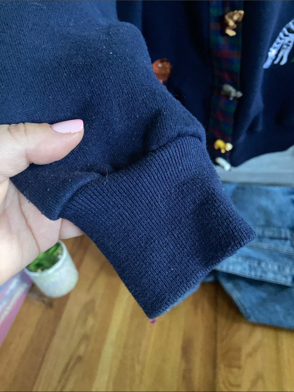VTG Jerzees Super Sweats Y2K Navy Blue Embroidered Sweatshirt Animal Buttons XL - Picture 8 of 10